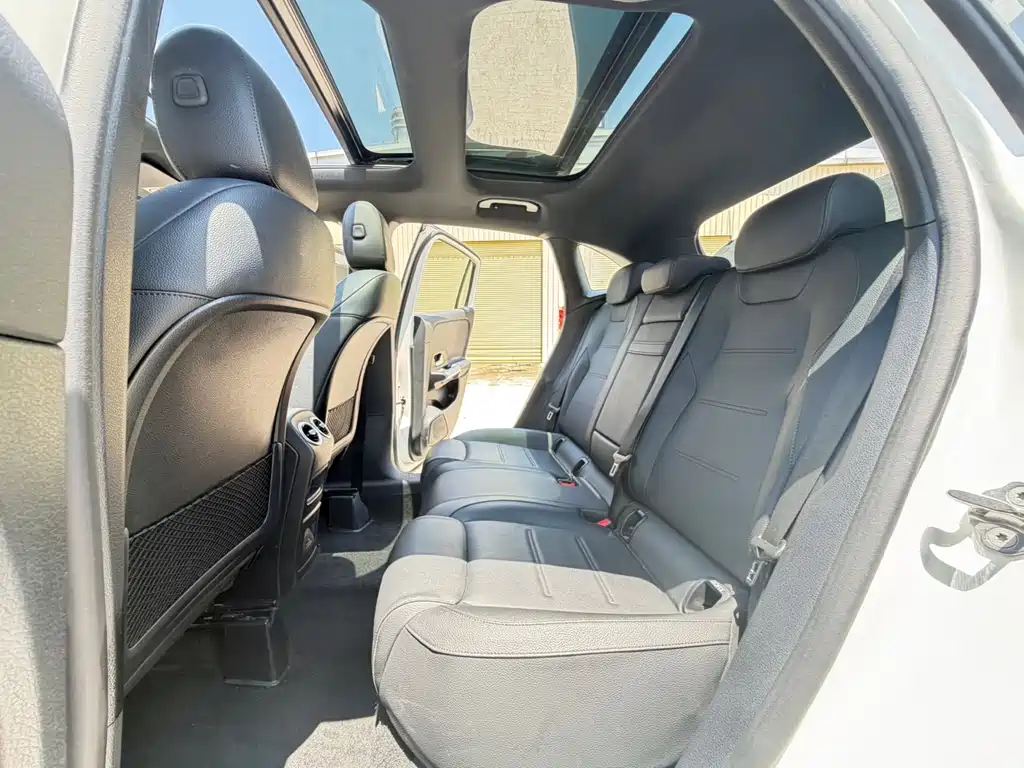 Mercedes-Benz GLA 2022 — фото 9