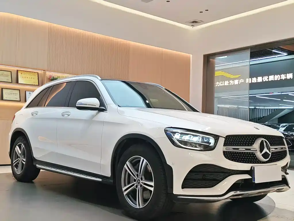 Mercedes-Benz GLC 2020 — фото 3