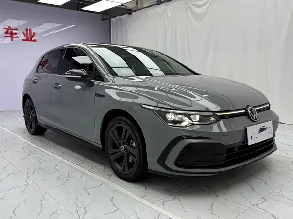 Volkswagen Golf 2022