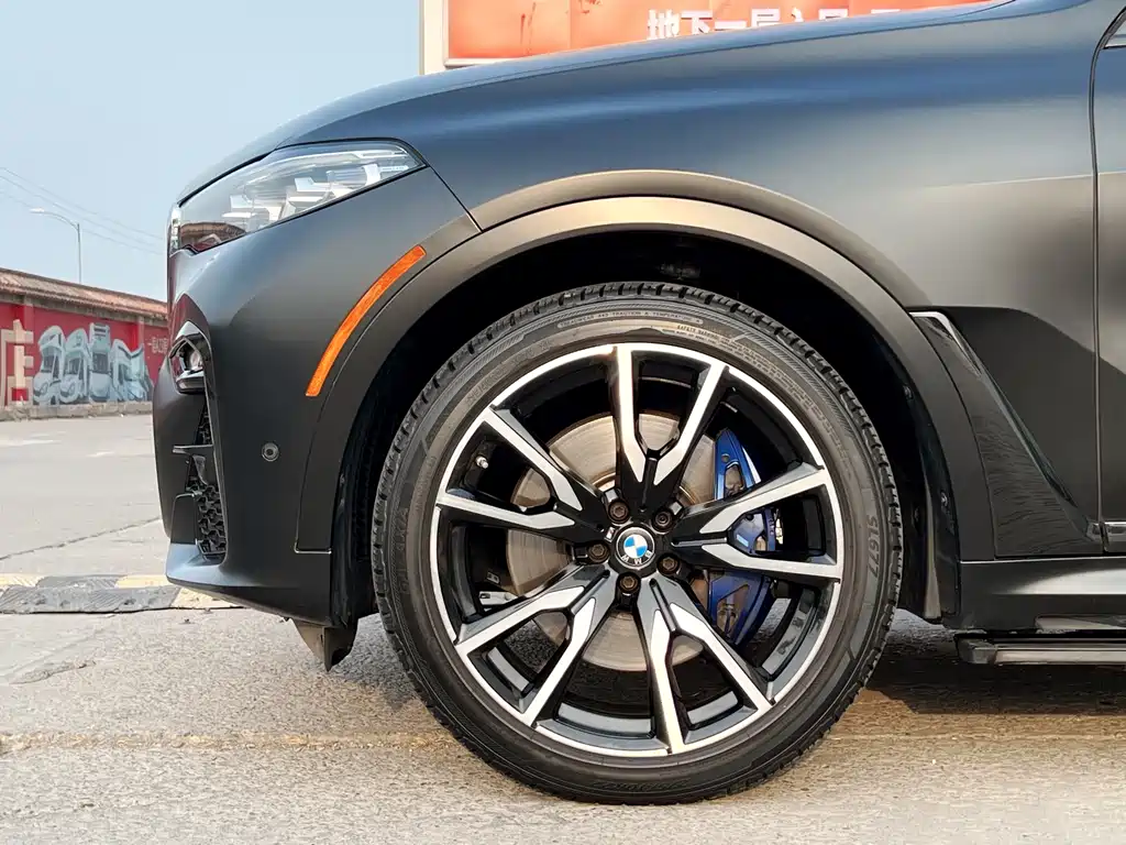 BMW X7 2020 — фото 10