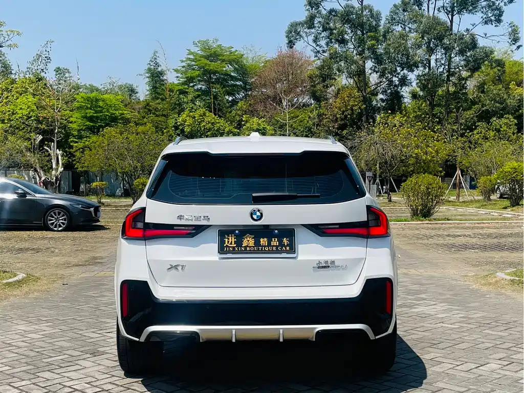 BMW X1 2023