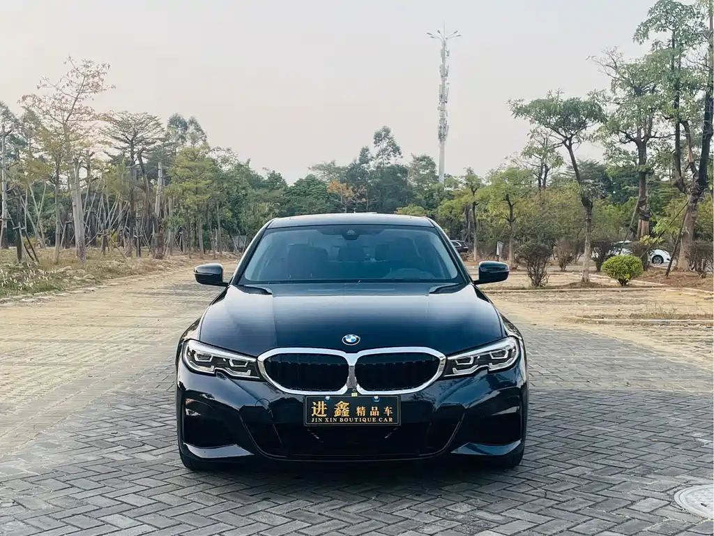 BMW 3 Series 2023