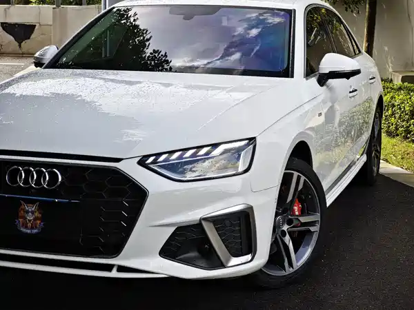 Audi A4L 2021
