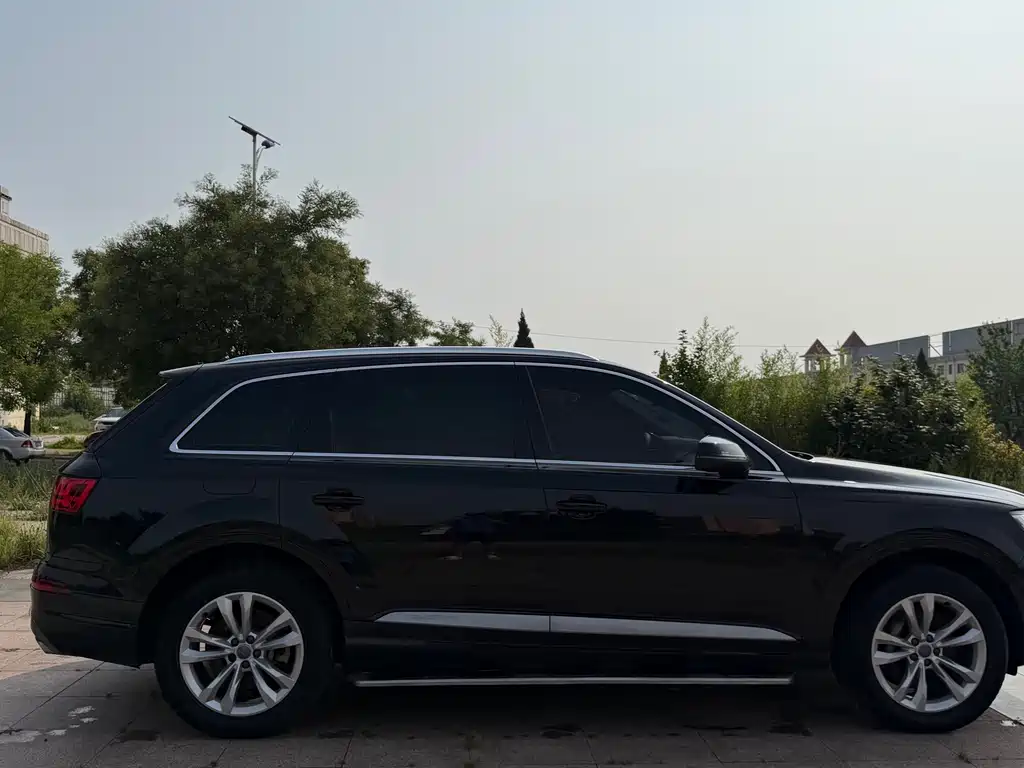 Audi Q7 2016 — фото 14