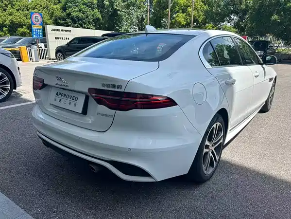 Jaguar XEL 2024