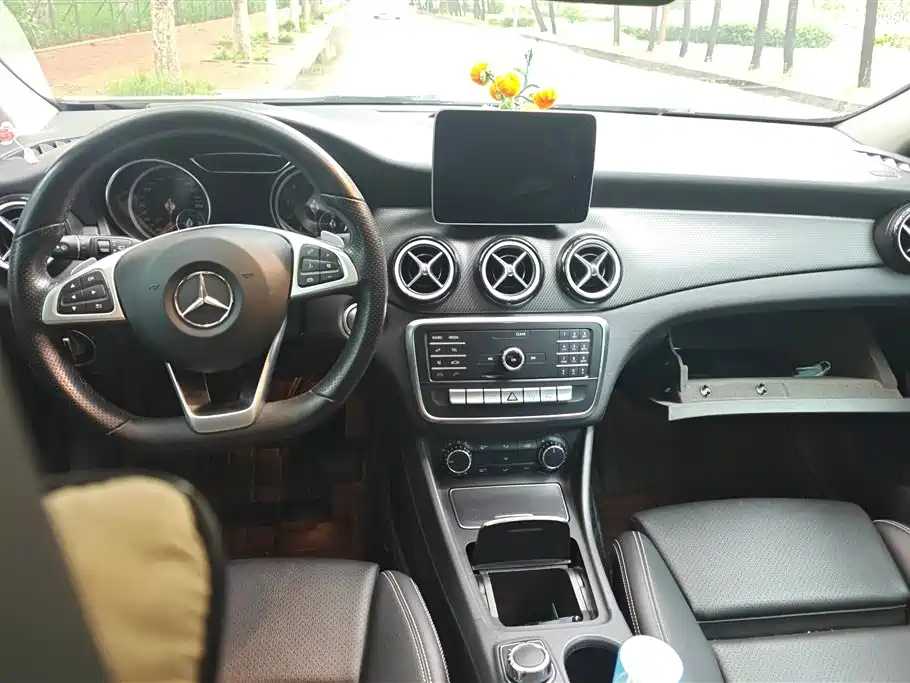 Mercedes-Benz GLA 2019 — фото 12