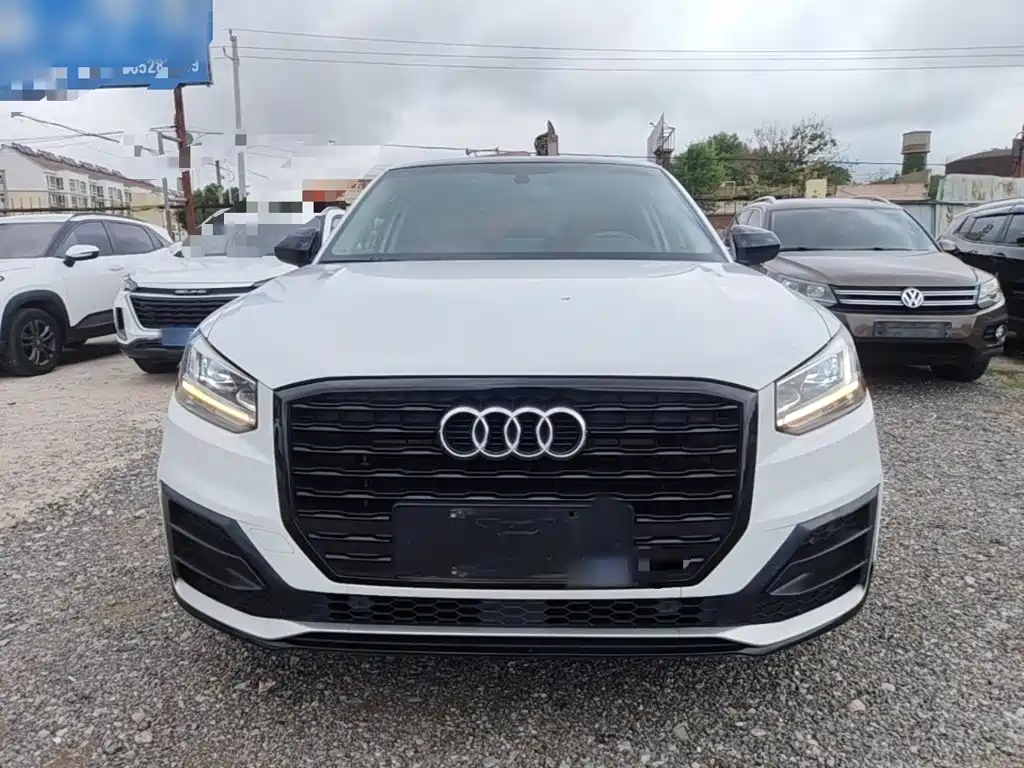Audi Q2L 2021