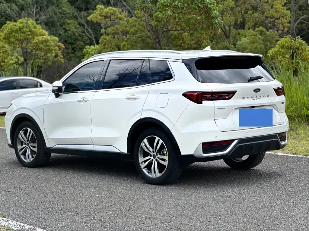 Ford Territory 2023 — фото 23