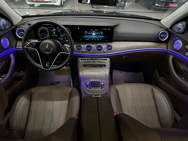 Mercedes-Benz E-Class 2021