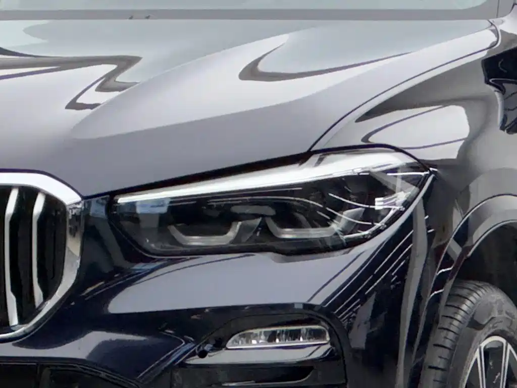 BMW X5 New Energy 2021 — фото 3