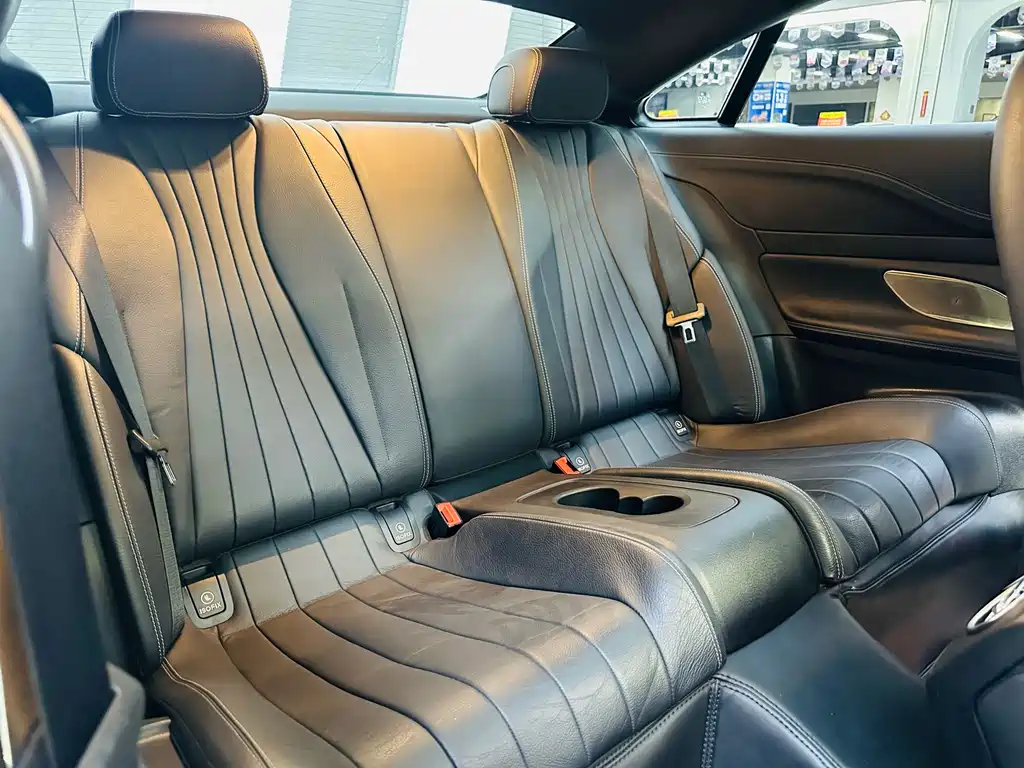 Mercedes-Benz E-Class 2020 — фото 10