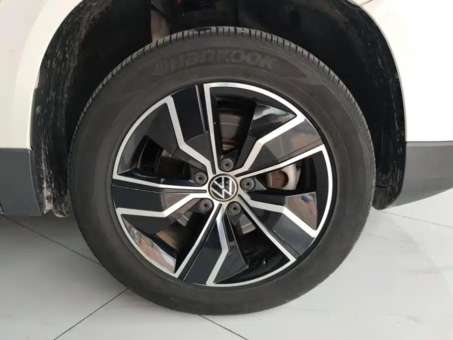 Volkswagen Tharu 2021