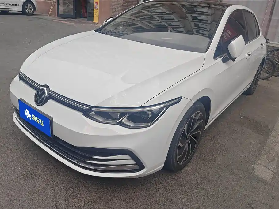 Volkswagen Golf 2022