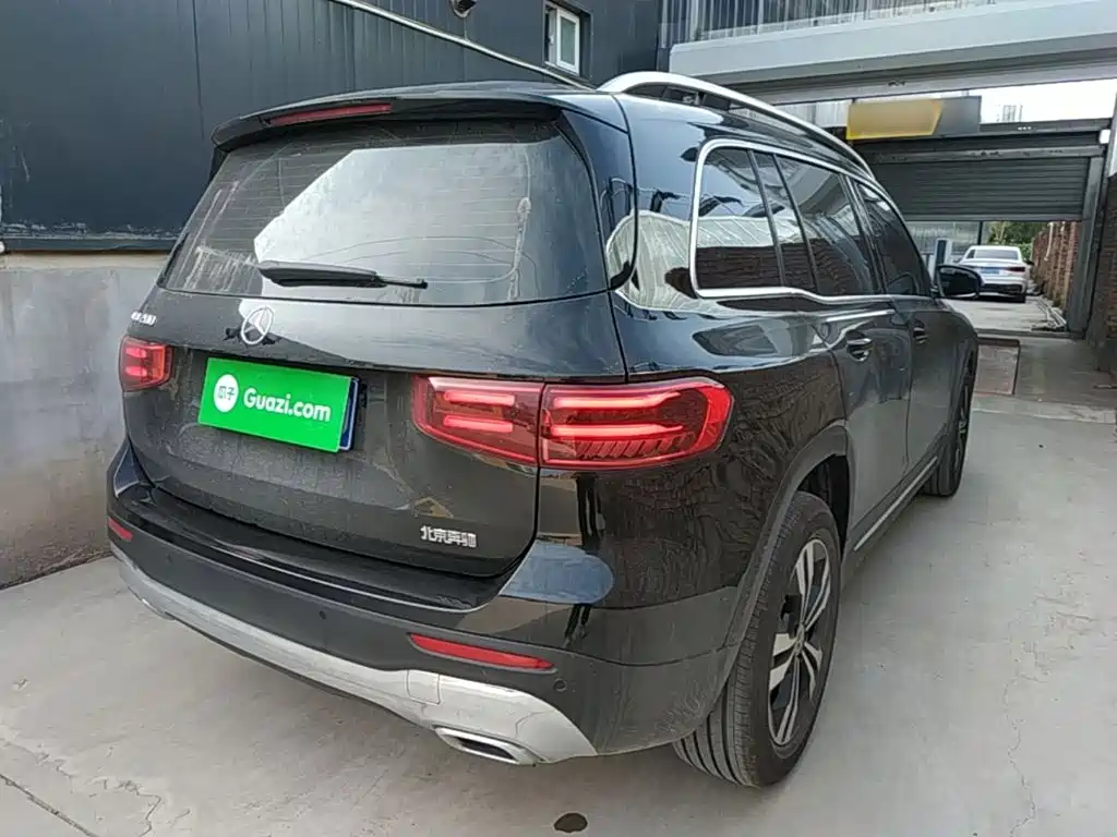 Mercedes-Benz GLB 2024