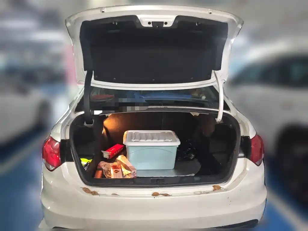 Citroen C4L 2016 — фото 10