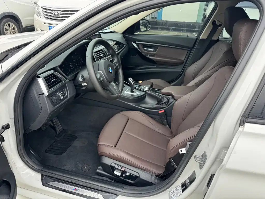 BMW 3 Series 2019