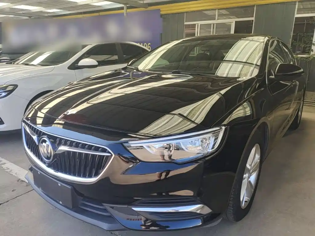 Buick Regal 2019 — фото 1