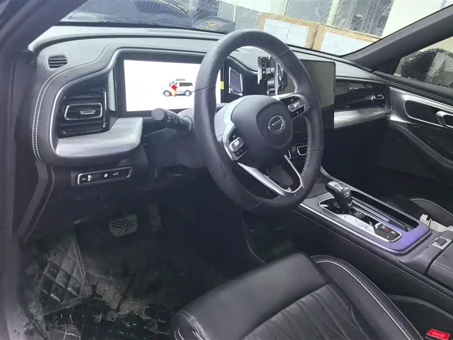 GAC Motor Trumpchi GS8 2025 — фото 12
