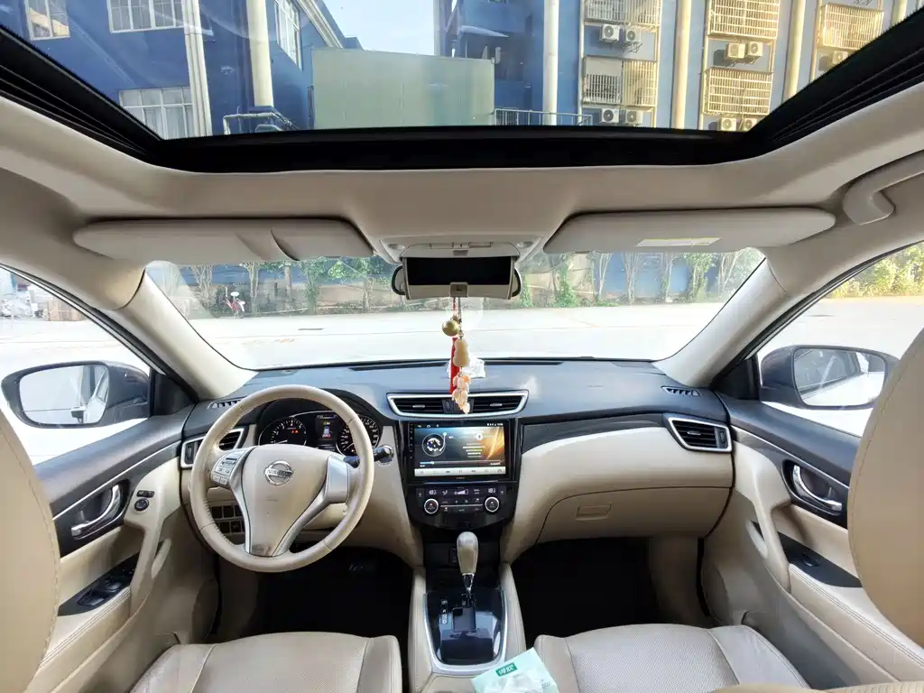 Nissan X-Trail 2014
