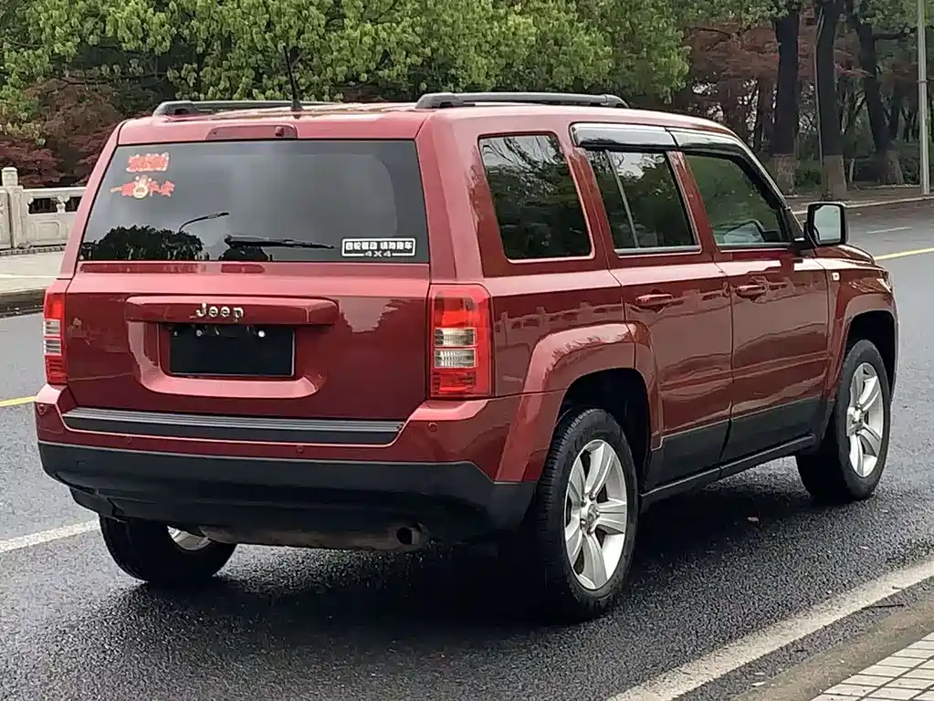 Jeep Patriot 2014 — фото 6