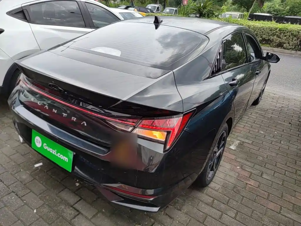 Hyundai Elantra 2020