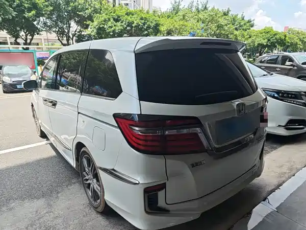 Honda Elysion 2021