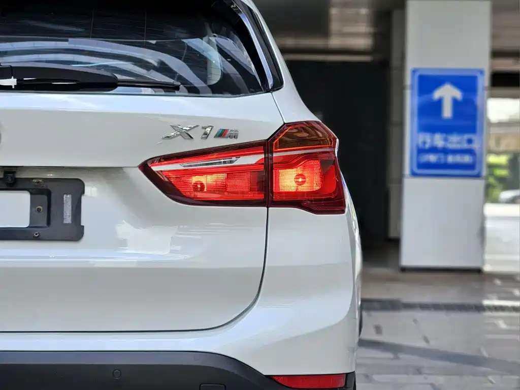 BMW X1 2017 — фото 20