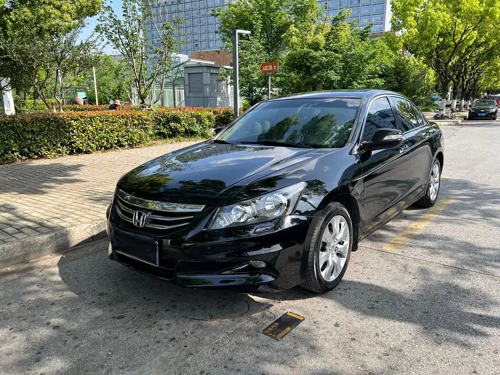 Honda Accord 2011