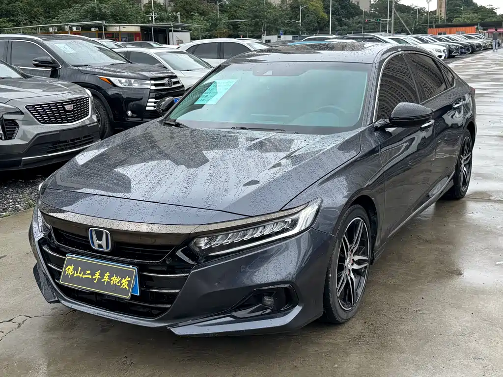 Honda Accord 2023 — фото 1