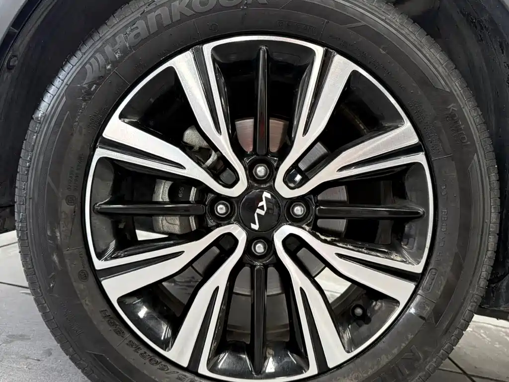 Kia KX1 2022 — фото 16