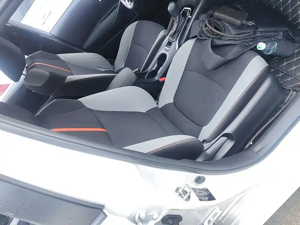 Toyota Corolla 2023 — фото 20