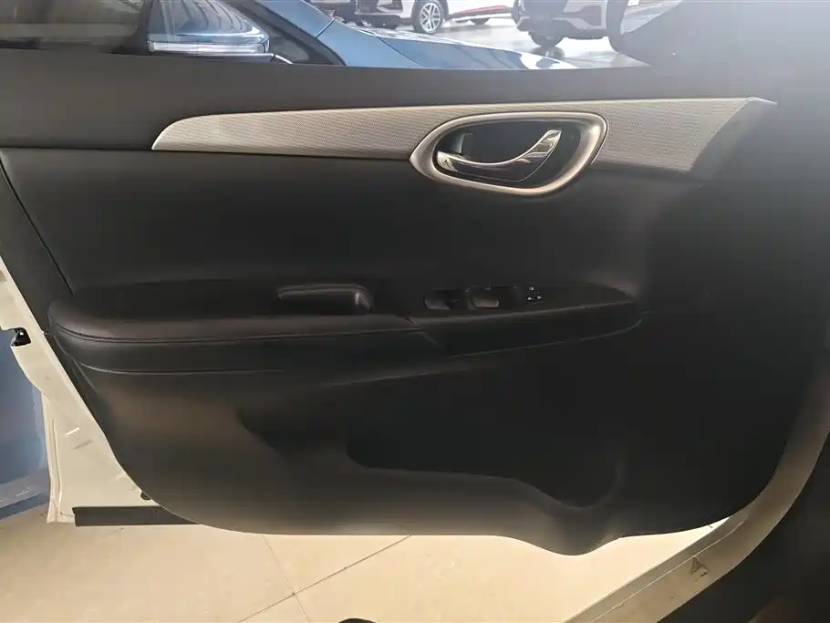 Nissan Sylphy 2015