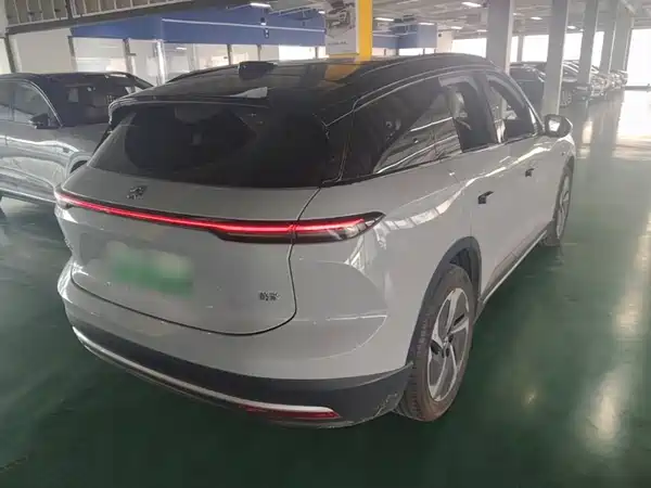 NIO ES6 2024