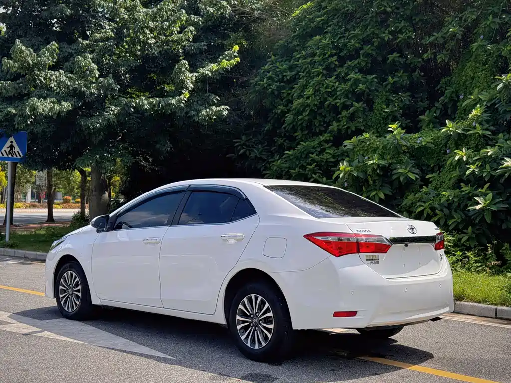 Toyota Corolla 2019 — фото 22