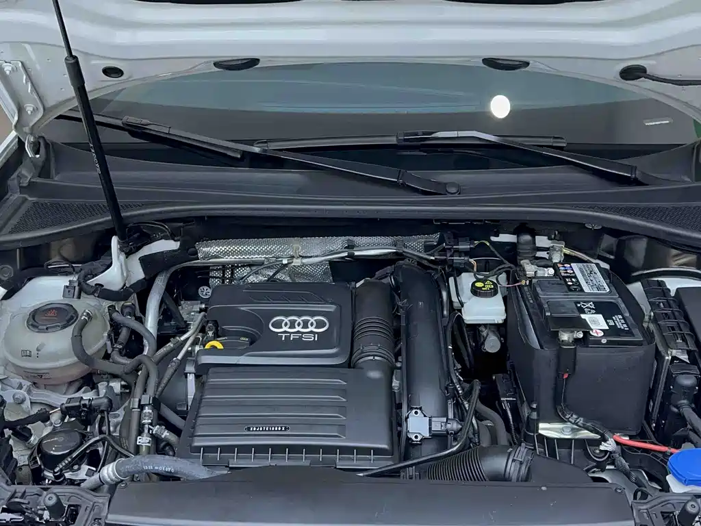 Audi Q3 2023 — фото 15