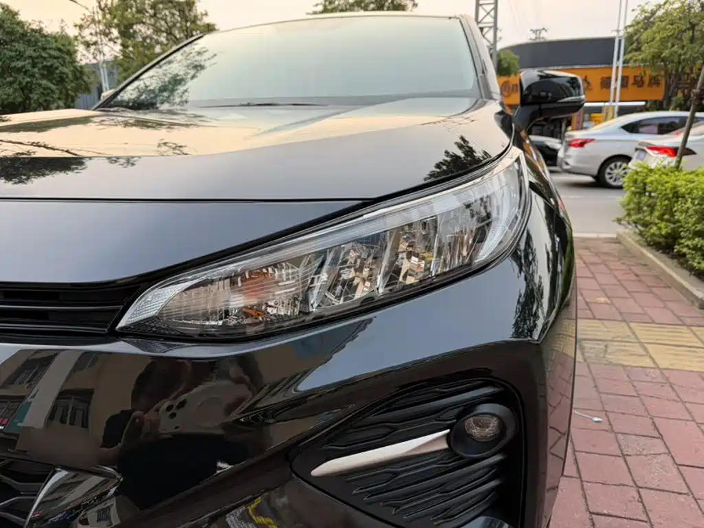 Toyota Wildlander 2021 — фото 16