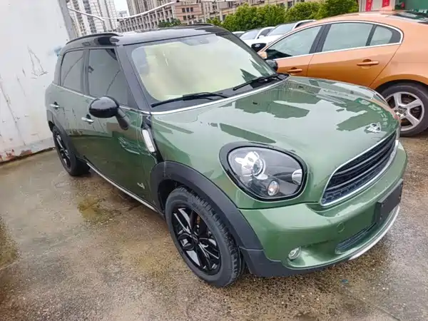 MINI Countryman 2016