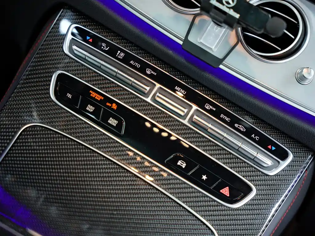 Mercedes-Benz E-Class AMG 2023 — фото 52