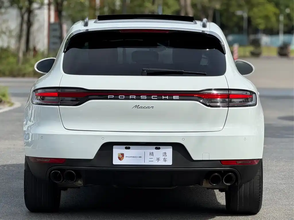 Porsche Macan 2019 — фото 16