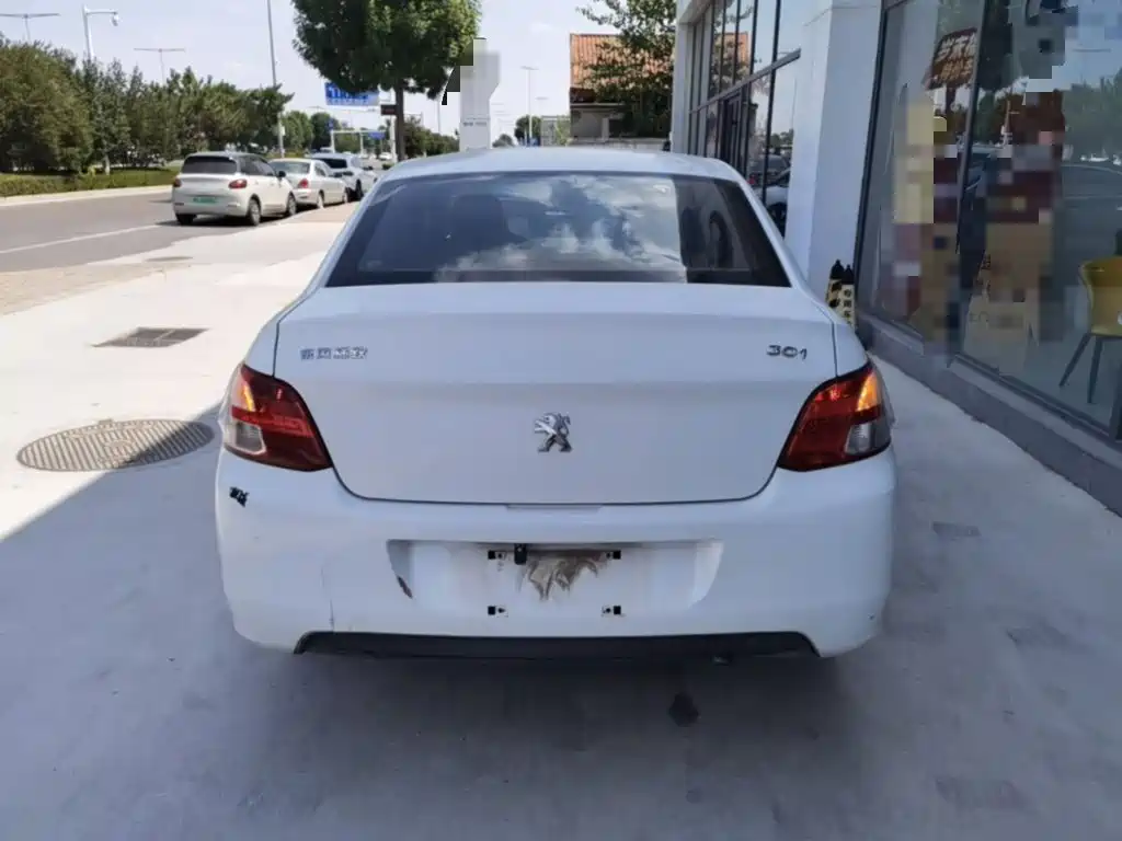 Peugeot 301 2014