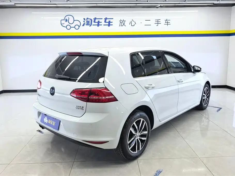 Volkswagen Golf 2016