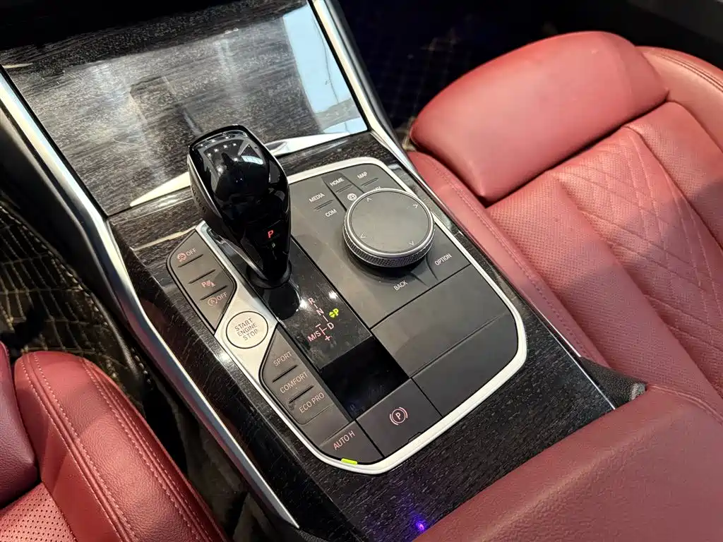 BMW 3 Series 2022 — фото 14