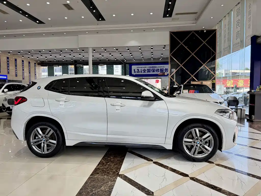 BMW X2 2022 — фото 18