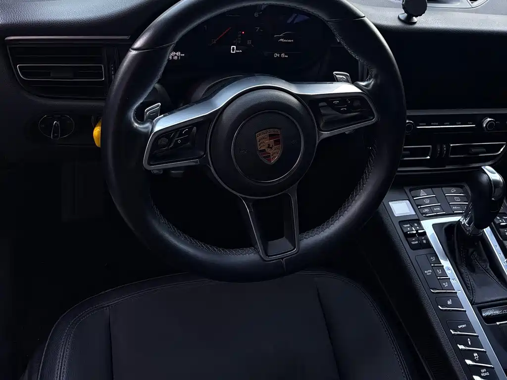 Porsche Macan 2019 — фото 4