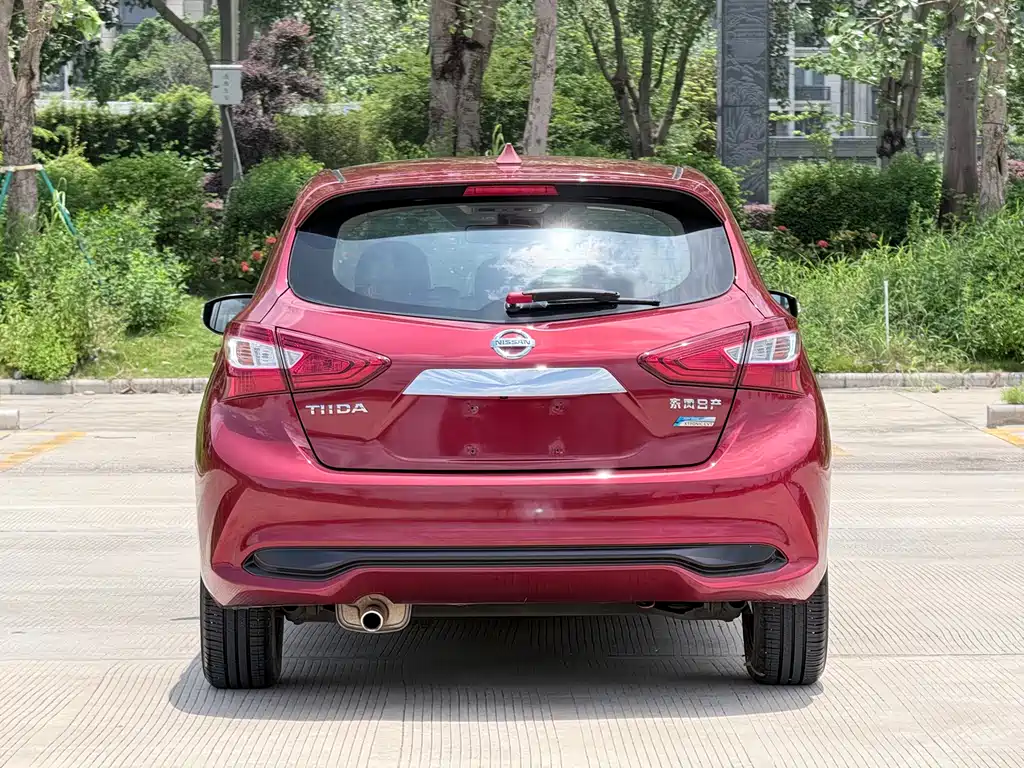 Nissan Tiida 2016