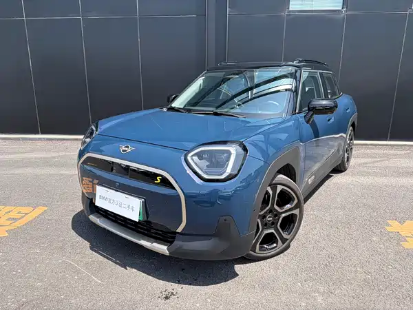 MINI Aceman 2025