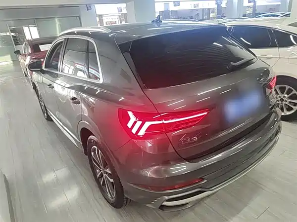Audi Q3 2021