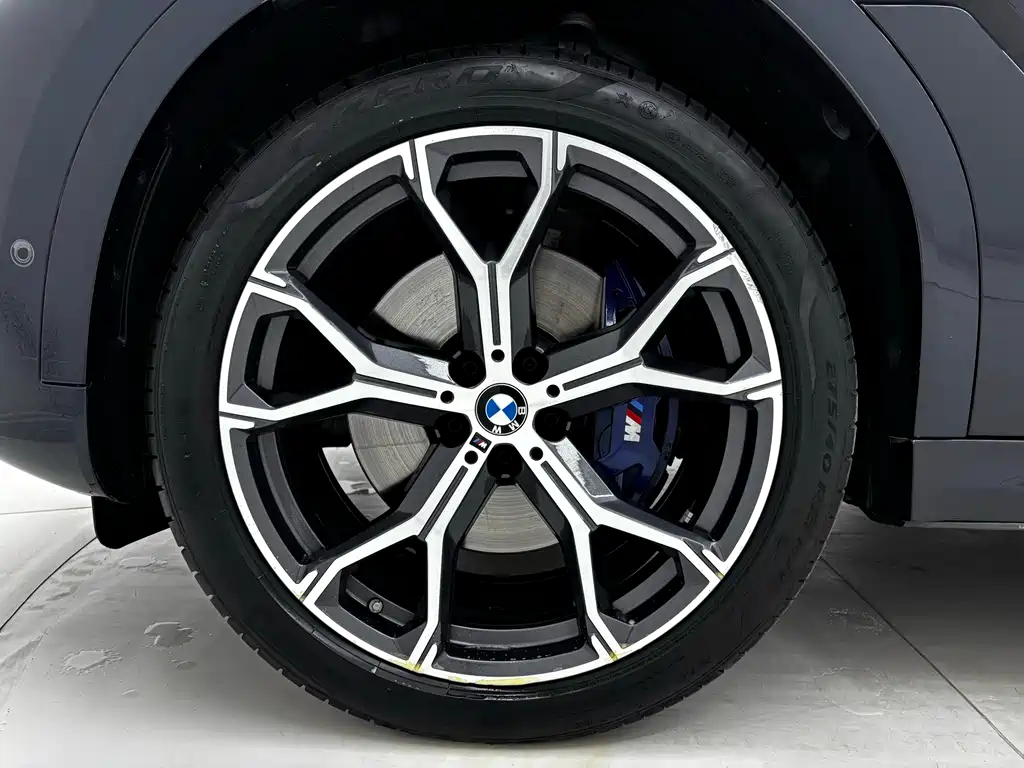 BMW X6 2023 — фото 9