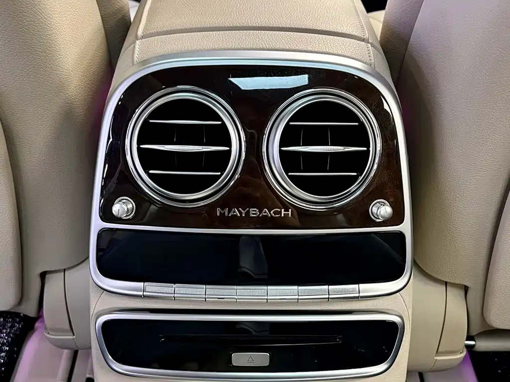 Mercedes-Benz Maybach S-Class 2015 — фото 23