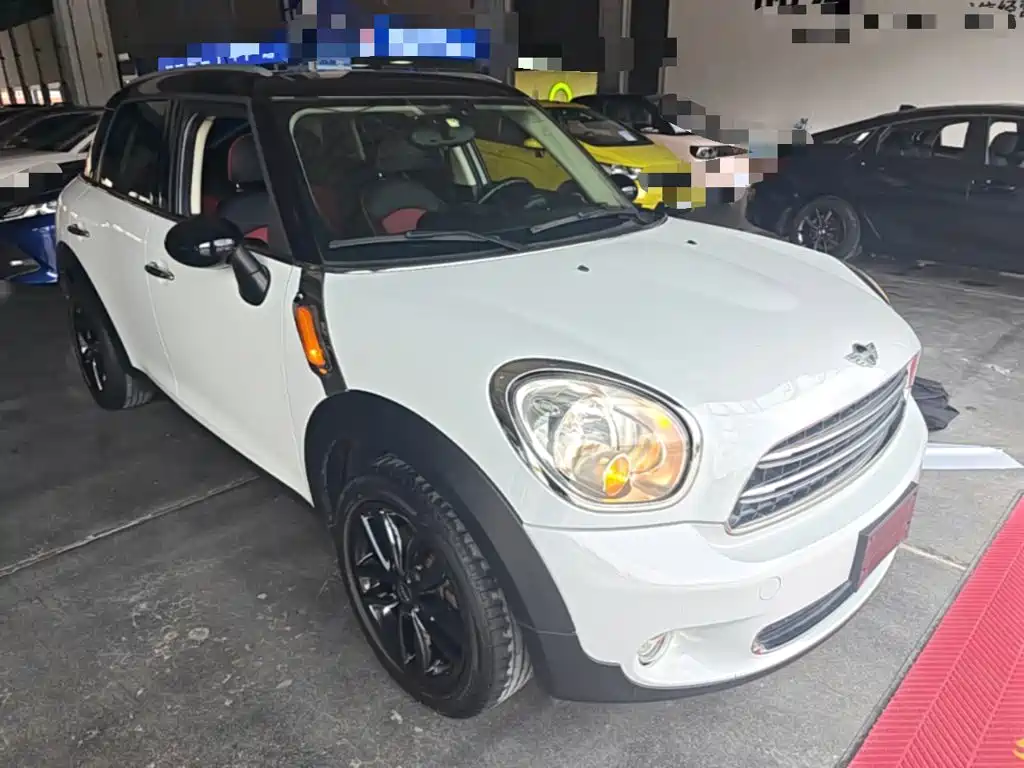 MINI Countryman 2016